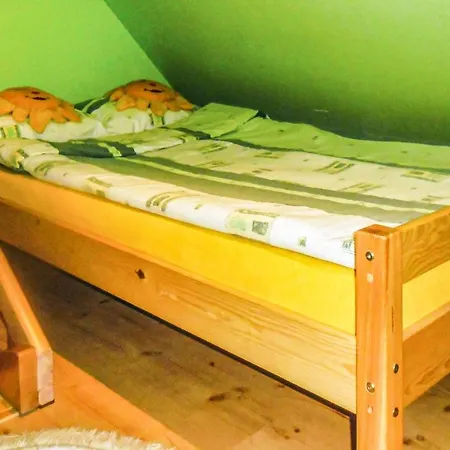 Vakantiehuis Lovely In With Wifi